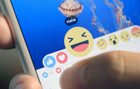 นักพัฒนา พบวิธีเปลี่ยนไอคอน Facebook Reactions ให้เป็นรูปอื่นๆ หรือใบหน้าบุคคลที่ชื่นชอบได้แล้ว!