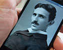 รู้หรือไม่? Nikola Tesla ผู้คิดค้นไฟฟ้ากระแสสลับ เคยทำนายเทคโนโลยีสมาร์ทโฟนและ FaceTime ไว้ล่วงหน้าแล้วตั้งแต่เมื่อ 90 ปีก่อน